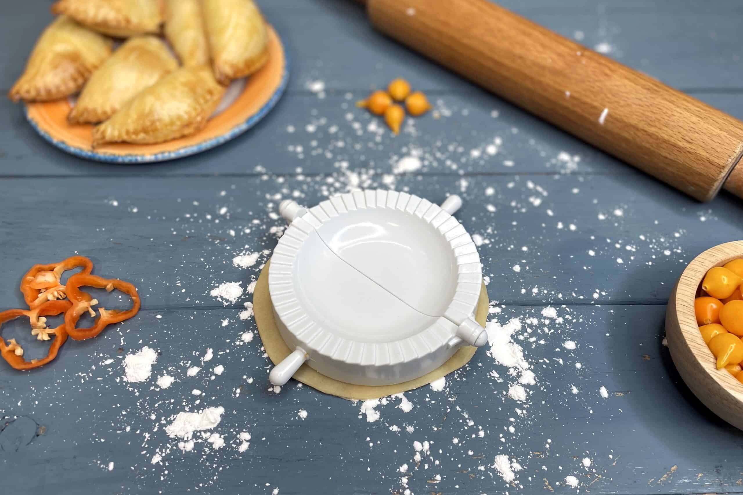 Empanada maker – 10cm